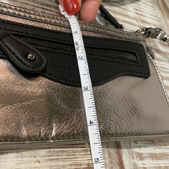 Danielle Nicole Metallic Crossbody Bags - Picture 16 of 16